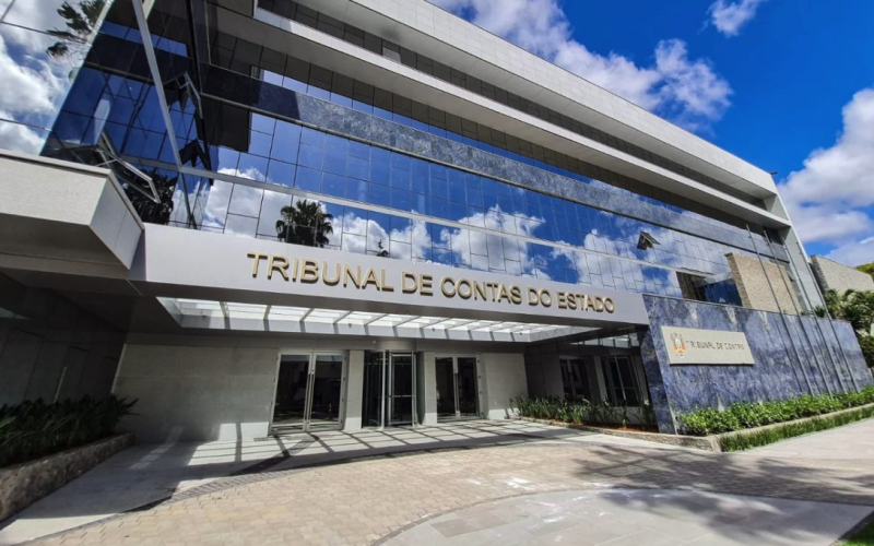 Justiça Determina que Conselheiros do TCE-RS Devolvam R$ 1,2 Milhão aos Cofres Públicos