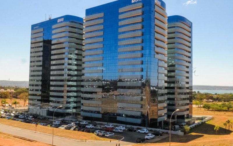 Decisão judicial impede negociação de aquisição do Banco Master pelo BRB