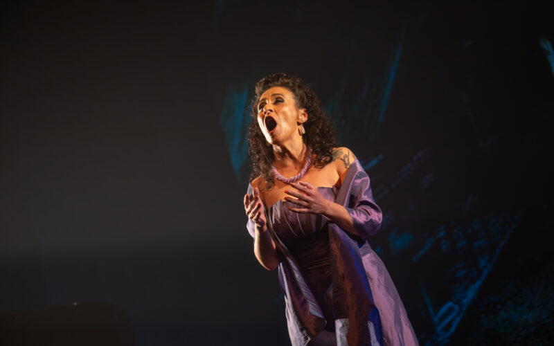Teatro Simões Lopes Neto celebra aniversário com apresentação de ópera aclamada internacionalmente