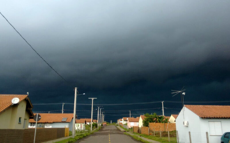 Transmissão Ao Vivo: avisos de tempestade no Rio Grande do Sul