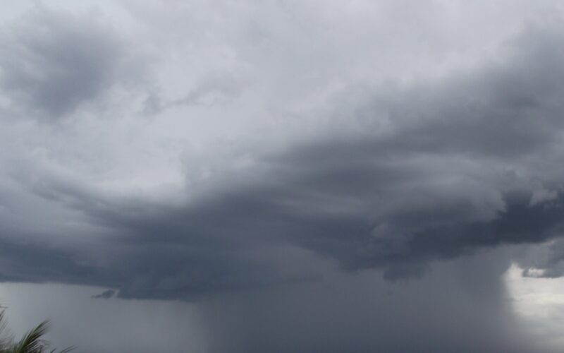 Instituto Nacional de Meteorologia emite aviso de tempestade no Rio Grande do Sul até sexta-feira