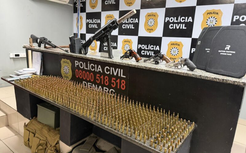 Fardas da Brigada e armamento são confiscados pela polícia em Novo Hamburgo