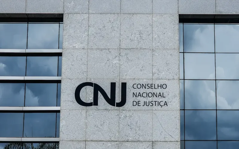 Novo sistema de bloqueio automático de contas alerta devedores para cuidados redobrados
