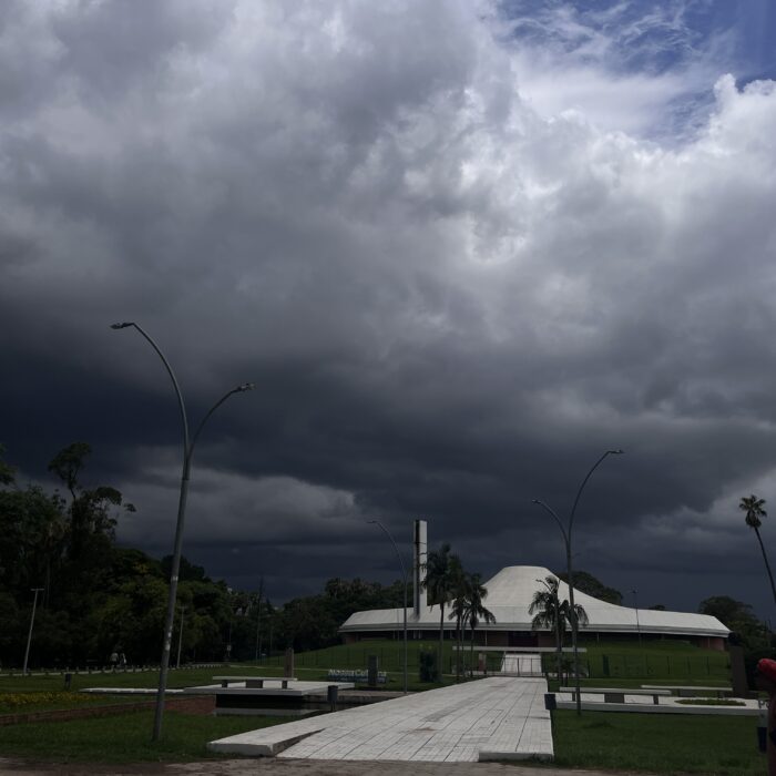 Frente fria trará chuvas para todas as regiões do Rio Grande do Sul na próxima semana