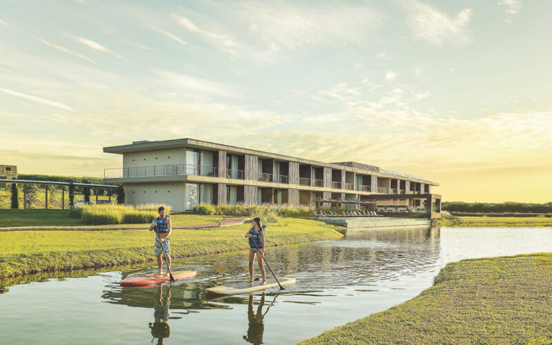 Clara Dourado conquista o Travellers’ Choice Best of the Best 2026 e lidera ranking do TripAdvisor no Brasil