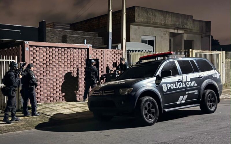 Quadrilha é desmantelada em Porto Alegre após assalto a joalheria em shopping