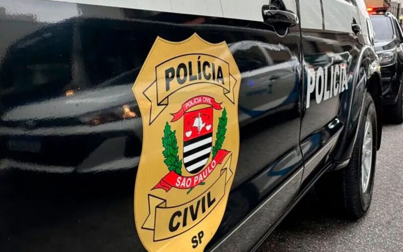Polícia de SP apura atividades de ONG ligada à produtora do filme sobre Bolsonaro