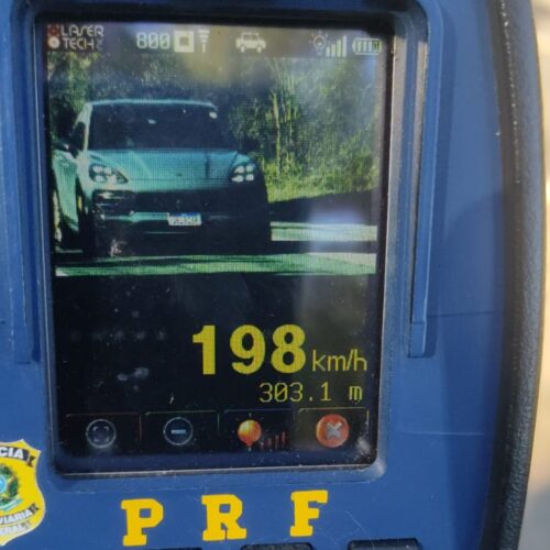 Porsche é registrado a 198 km/h na BR-290 em Caçapava do Sul