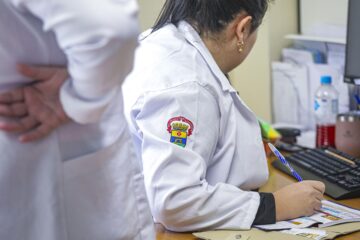 Mudança na administração impacta serviços nos postos de saúde de Porto Alegre