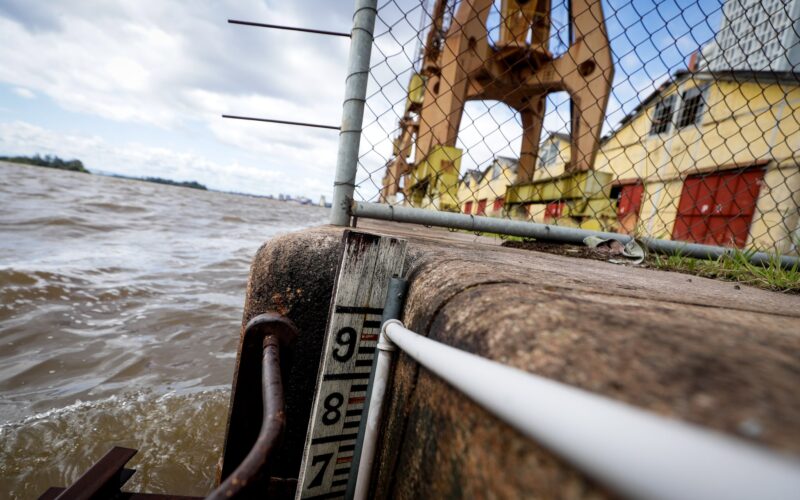 Porto Alegre em alerta devido à possibilidade de aumento do nível do Guaíba