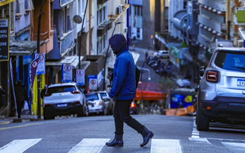 Frio e estabilidade marcam os dias no RS antes da aproximação de nova frente fria