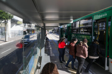 Queda de 56% nos assaltos a ônibus marca o primeiro semestre em Porto Alegre
