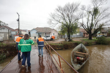 Níveis do Guaíba ameaçam alcançar limite de alerta em Porto Alegre