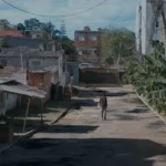 Futuro Futuro” projeta um Brasil em crescente polarização rumo ao apocalipse