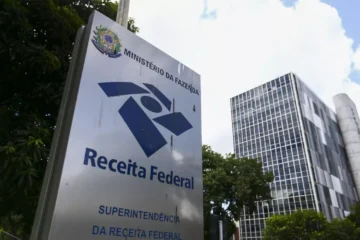 Receita Federal libera o segundo lote de restituições do Imposto de Renda de 2026