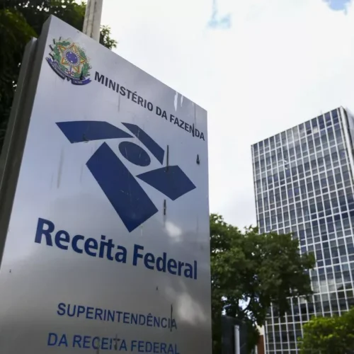 Receita Federal libera o segundo lote de restituições do Imposto de Renda de 2026